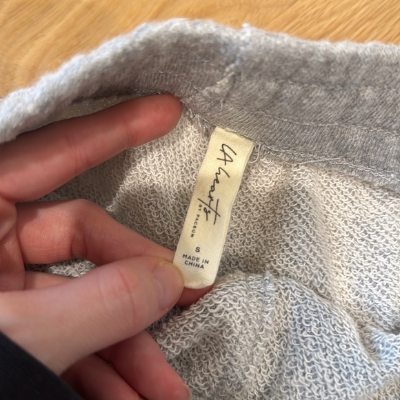 LA hearts by Pacsun gray lounge shorts - Picture 2 of 3